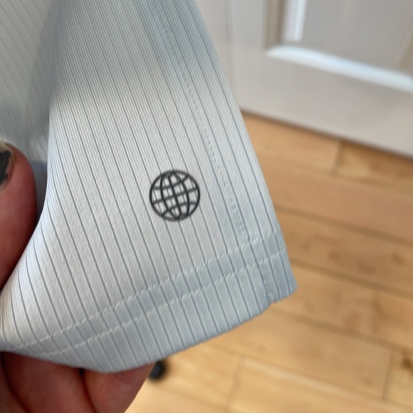 Adidas by Zoe Saldana light blue tint w/ silver logo UFORU athletic crop top - Picture 6 of 8